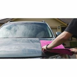 Meguiar's Supreme Shine Drying Towel 700 X 400mm -Detailing Tools Shop SCA 573093 02 hi res