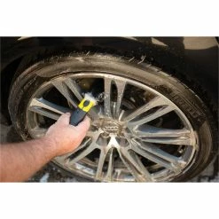 Meguiar's Universal Wheel Brush -Detailing Tools Shop SCA 573094 03 hi res
